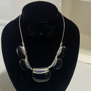 Vintage NY Silver Tone and Black Geometric Bold Statement Necklace 17"